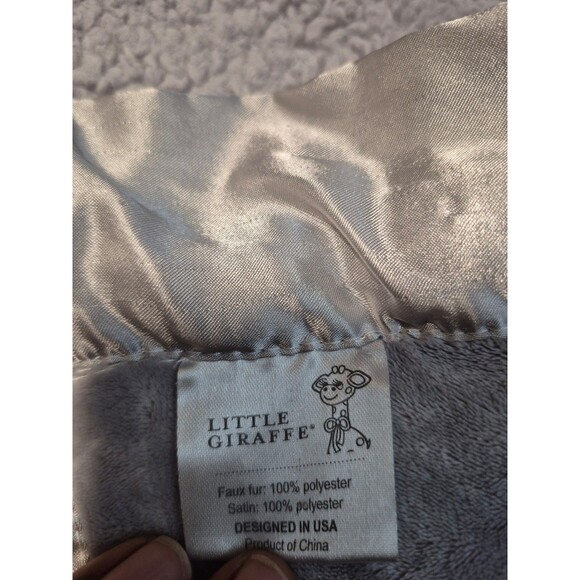 Little giraffe baby blanket guc | Mercari Little giraffe baby blanket guc